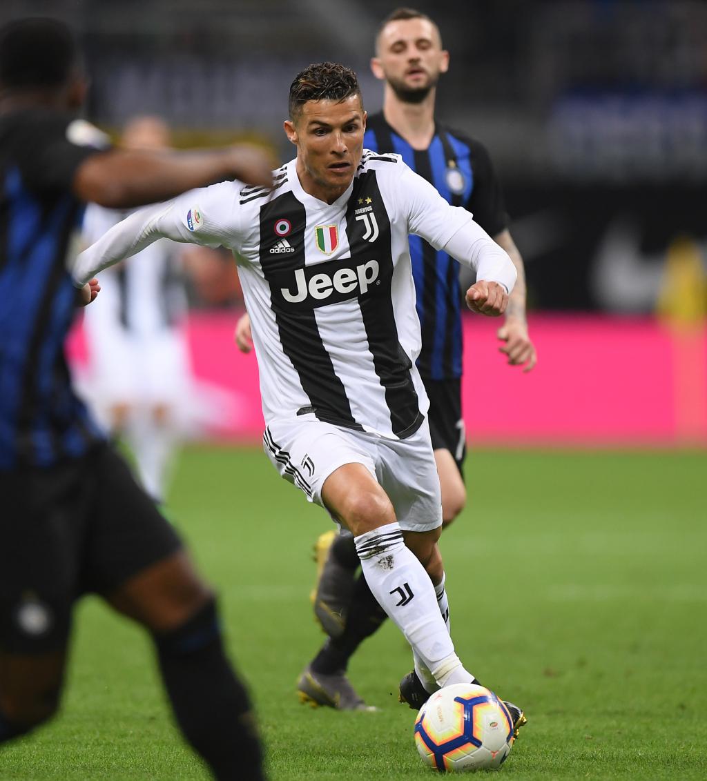 英超前瞻：维拉状态极佳剑指9连胜，西汉姆联已跌落降级区（英超前瞻：维拉火力正盛冲击九连胜，西汉姆联滑落至降级区）